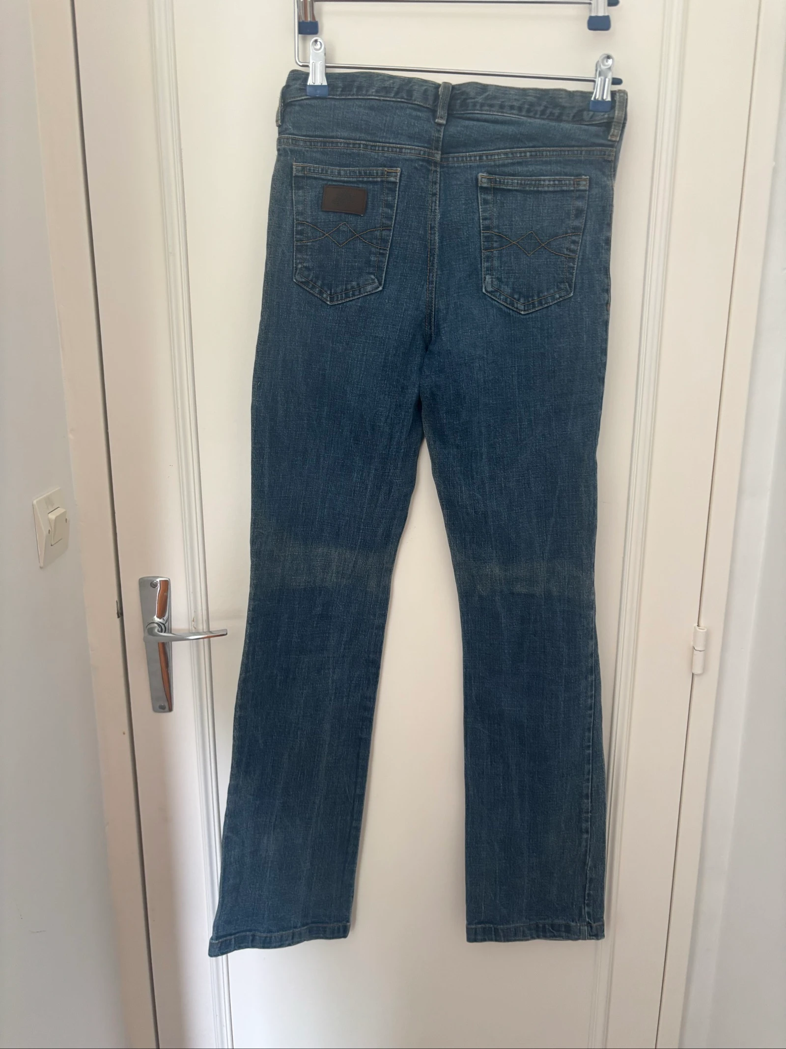179/ Jean évasé brut - Jennyfer - Talla 40 – photo 4